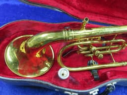King Eb Alto Horn Lacquered Excellent Player Serial #484175 King Eb Alto Horn Lacquered Excellent Player Serial #484175