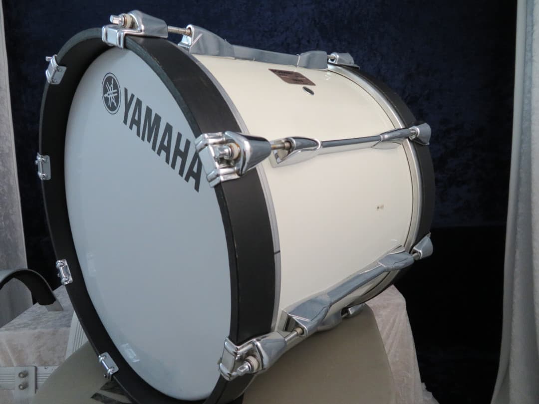 Yamaha Powerlite Marching Bass Drum 16" serial#QJL2653 Yamaha Powerlite Marching Bass Drum 16" serial#QJL2653