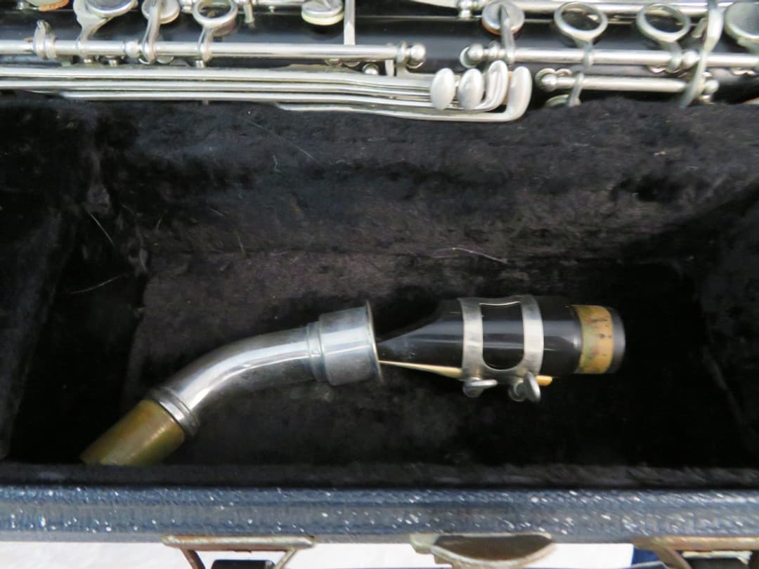 Bundy Plastic Alto Clarinet Serial #15777 Needs Adjustment