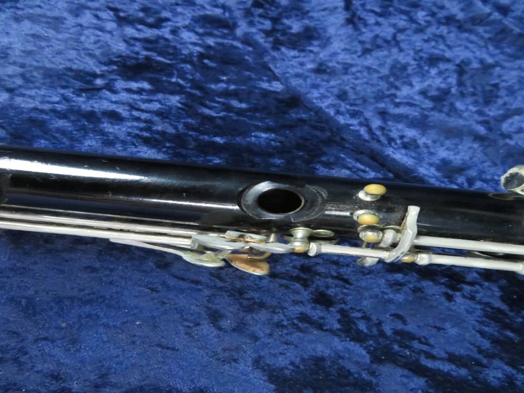 Bundy Resonite by Selmer Alto Clarinet Serial #2555