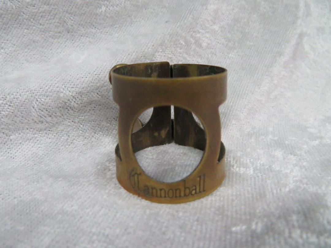 Cannonball Alto Saxophone Ligature and Cap Serial #isi8810-22
