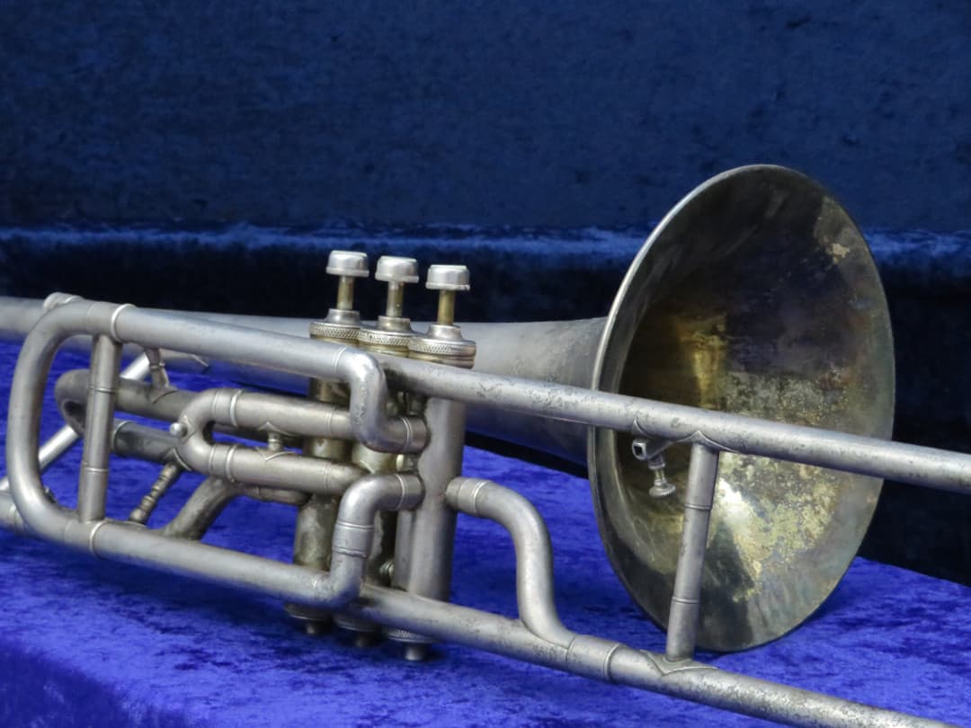King Silver Valve Trombone 1905 Serial #20978 King Silver Valve Trombone 1905 Serial #20978