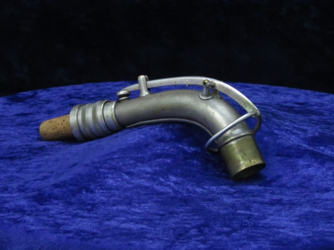 C.G. Conn New Wonder II "Chu Berry" Silver Alto Saxophone Neck Serial #isi11959