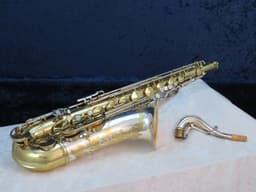 King Super 20 Silversonic Two Tone Tenor Saxophone 1970's Serial #460936 King Super 20 Silversonic Two Tone Tenor Saxophone 1970's Serial #460936