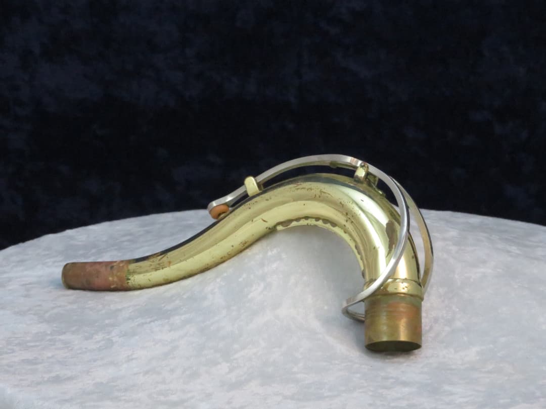 Yamaha YTS-61 Tenor Saxophone Neck Serial #isi11808