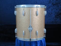Gretsch 16 x 16 Champagne Sparkle Wood Floor Tom Serial #isi11120 Gretsch 16 x 16 Champagne Sparkle Wood Floor Tom Serial #isi11120