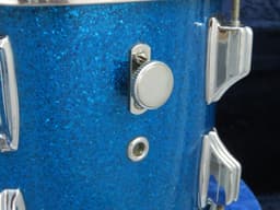 Rogers Holiday Model 8 x 12 Sparkling Blue Pearl Wood Tom Tom Serial #85336 Rogers Holiday Model 8 x 12 Sparkling Blue Pearl Wood Tom Tom Serial #85336