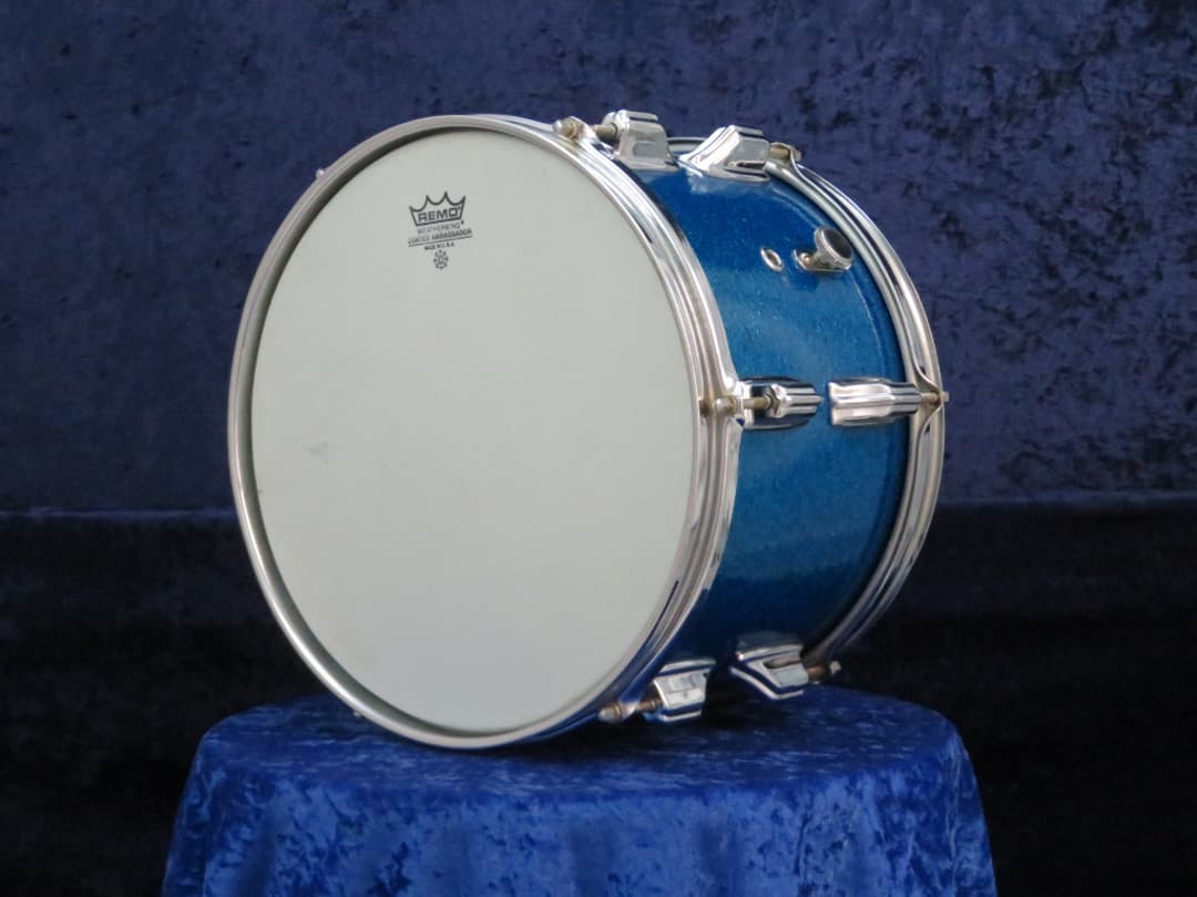 Rogers Holiday Model 8 x 12 Sparkling Blue Pearl Wood Tom Tom Serial #85336