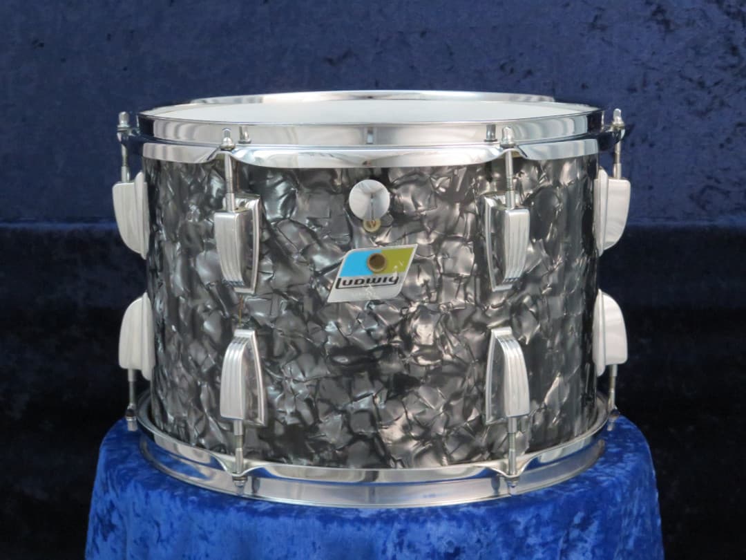 Ludwig 9 x 13 Black Diamond Pearl Wood Tom Tom Serial #1858411 Ludwig 9 x 13 Black Diamond Pearl Wood Tom Tom Serial #1858411
