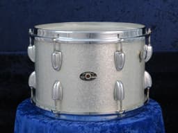 Slingerland 8 x 12 Sparkling Silver Pearl Wood Tom Tom Serial #52140 Slingerland 8 x 12 Sparkling Silver Pearl Wood Tom Tom Serial #52140
