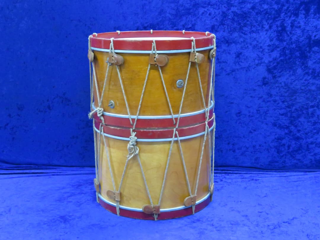 Eames Company Colonial 8 Piece Wood Rope Pull Set of Drums Serial #isi11733