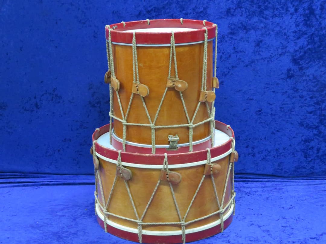 Eames Company Colonial 8 Piece Wood Rope Pull Set of Drums Serial #isi11733