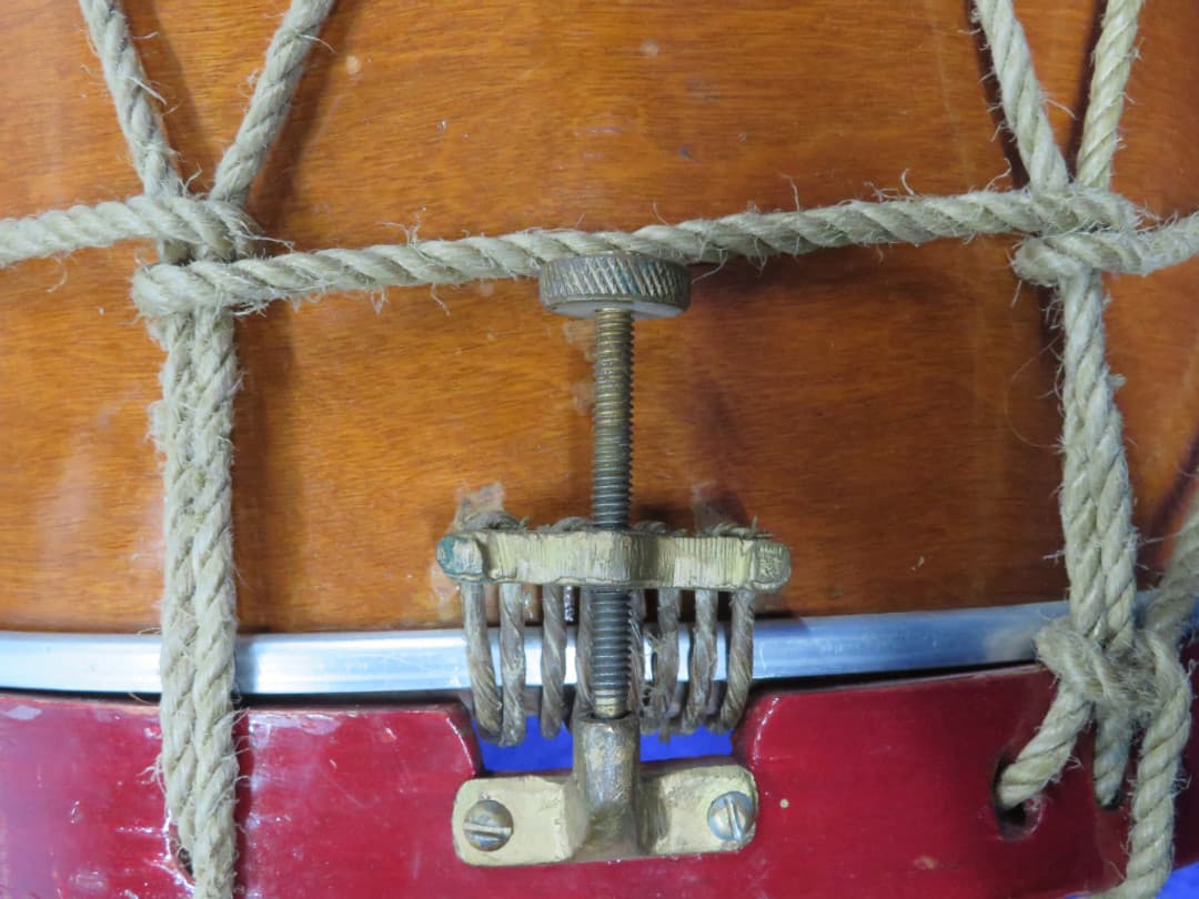 Eames Company Colonial 8 Piece Wood Rope Pull Set of Drums Serial #isi11733