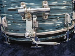 Ludwig 3 Piece Oyster Blue Pearl Wood Drum Set Serial #914196 Ludwig 3 Piece Oyster Blue Pearl Wood Drum Set Serial #914196