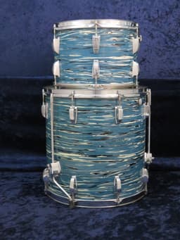 Ludwig 3 Piece Oyster Blue Pearl Wood Drum Set Serial #914196 Ludwig 3 Piece Oyster Blue Pearl Wood Drum Set Serial #914196