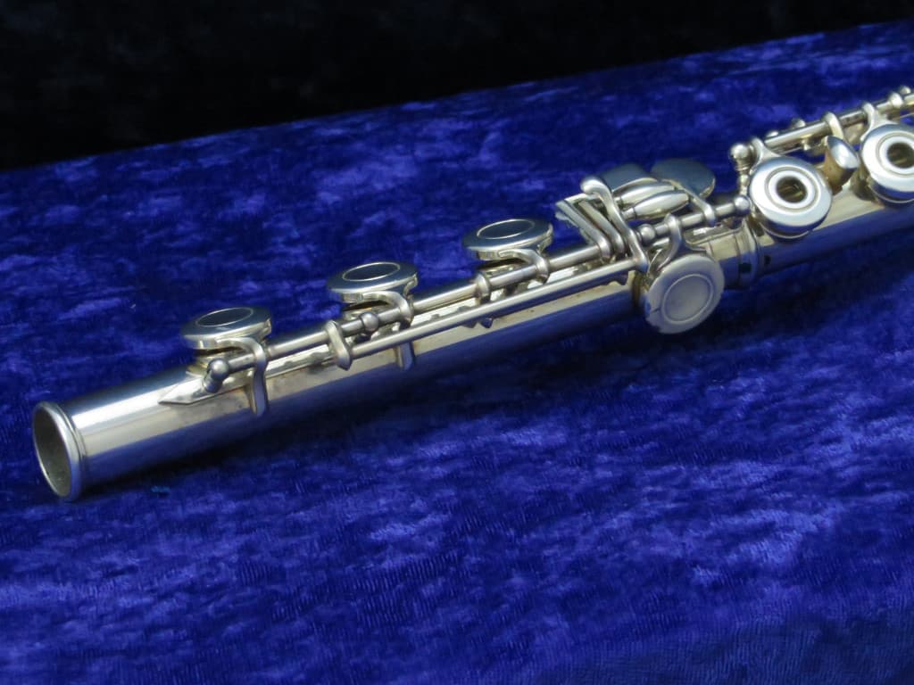 Jupiter JFL-611R Flute Serial #311216