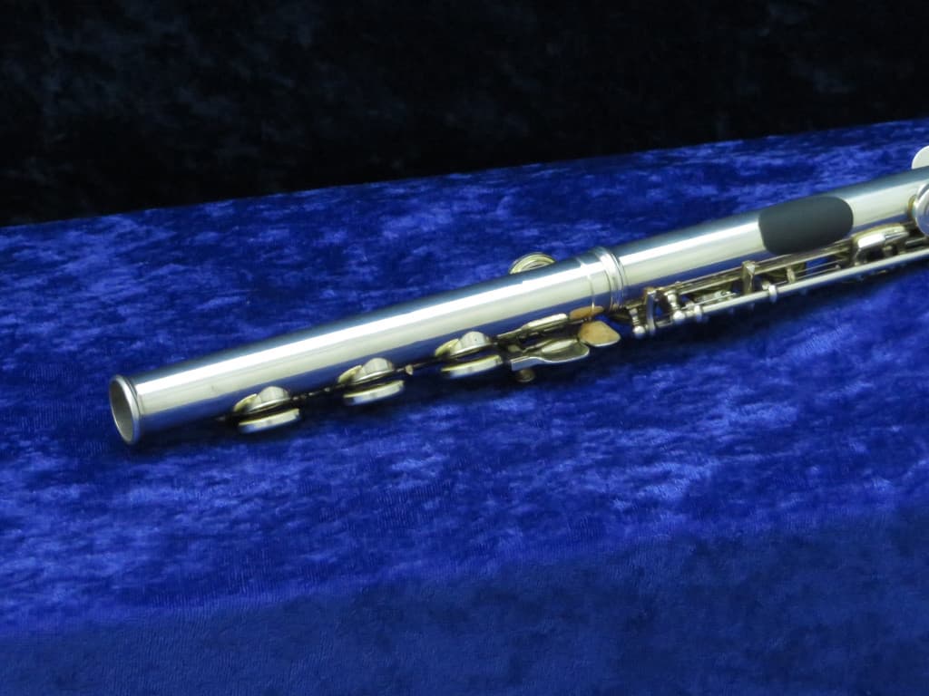 Jupiter JFL-611R Flute Serial #311216