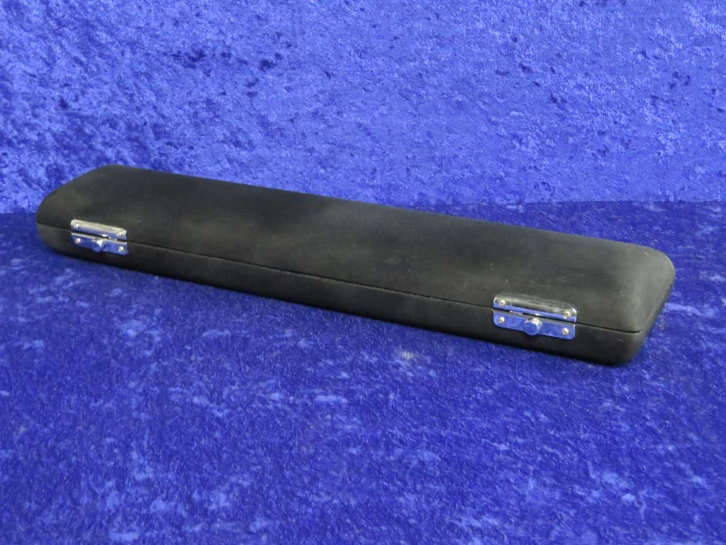 Jupiter JFL-611R Flute Serial #311216