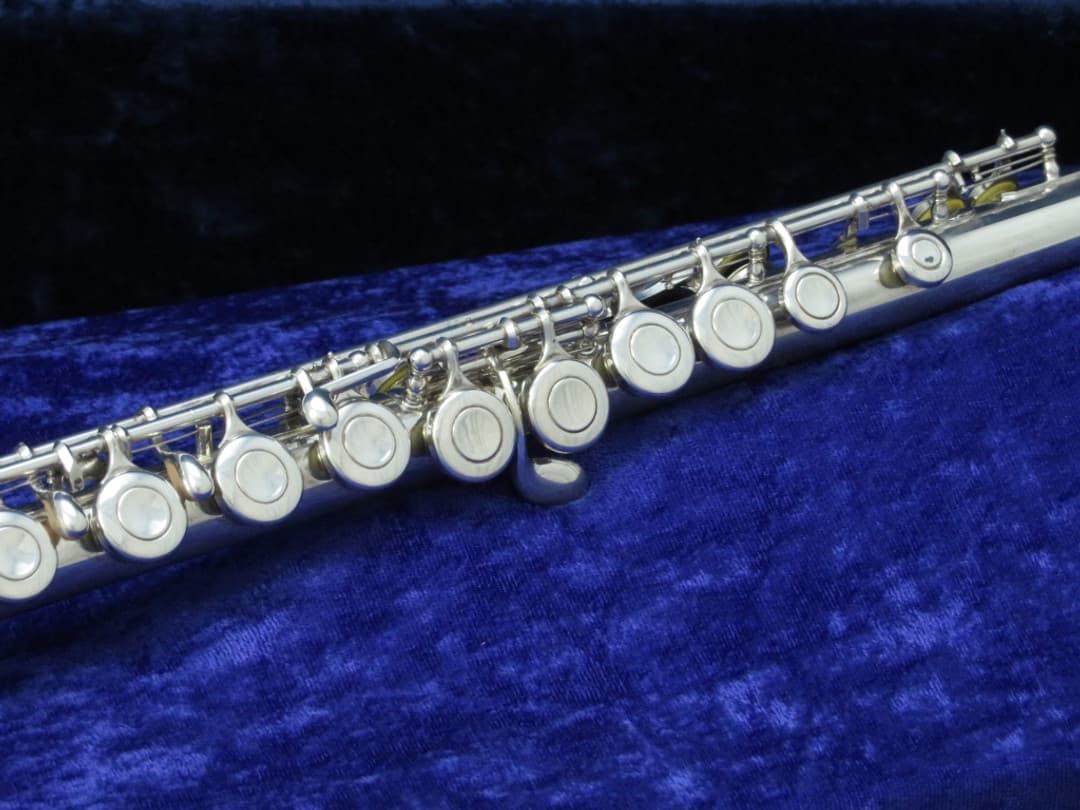 Yamaha YFL225S Flute Serial #068086A