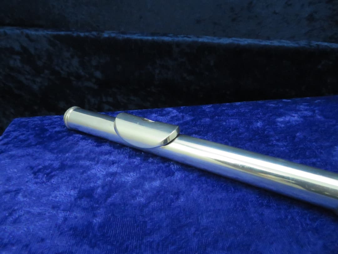 Yamaha YFL225S Flute Serial #068086A