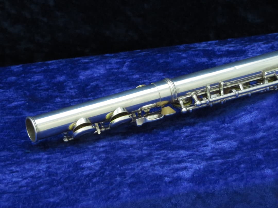 Yamaha YFL225S Flute Serial #068086A