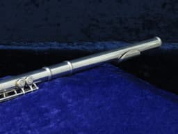 Yamaha YFL225S Flute Serial #068086A Yamaha YFL225S Flute Serial #068086A