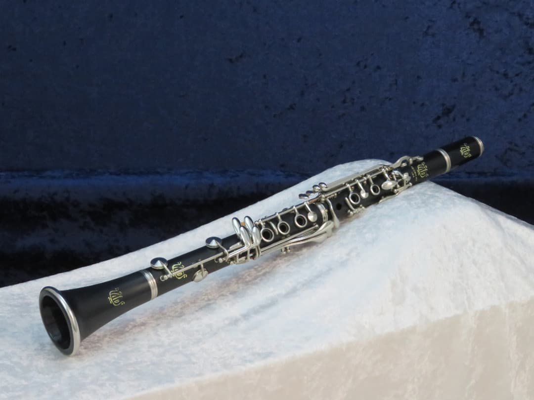 Vito 7214 Plastic Bb Soprano Clarinet Serial #C97117
