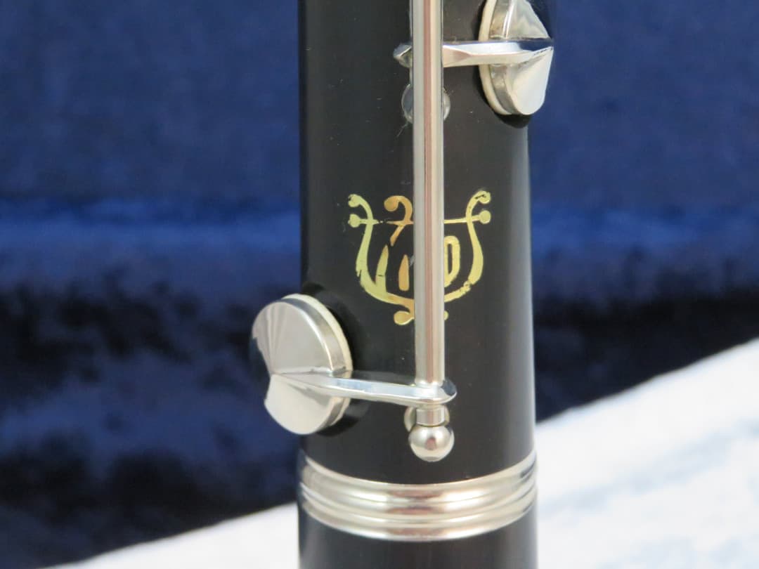 Vito 7214 Plastic Bb Soprano Clarinet Serial #C97117