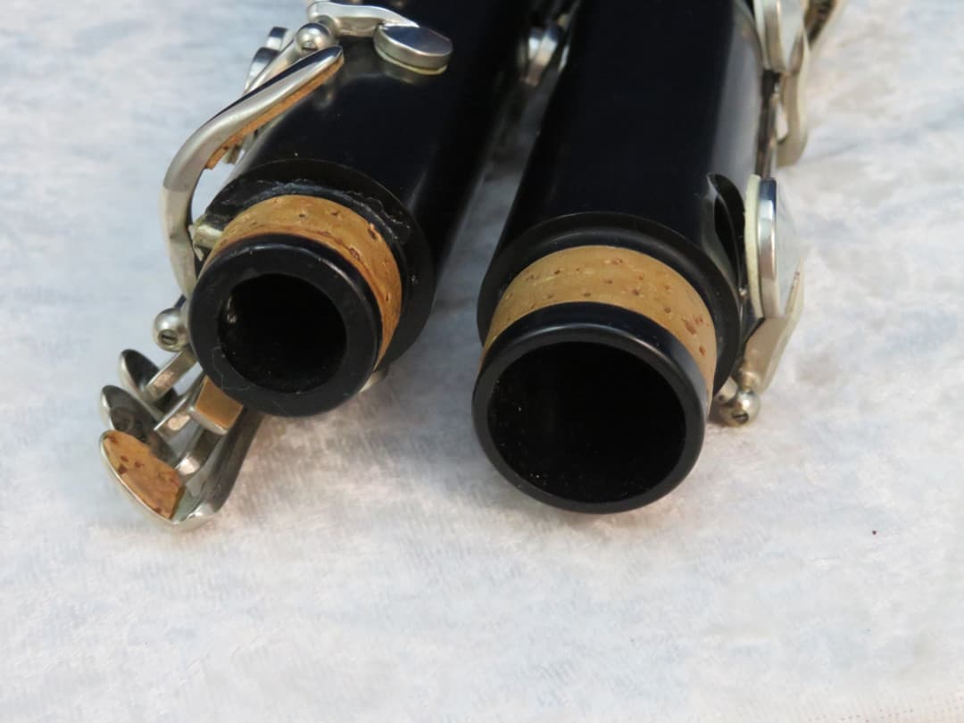 Vito 7214 Plastic Bb Soprano Clarinet Serial #C97117