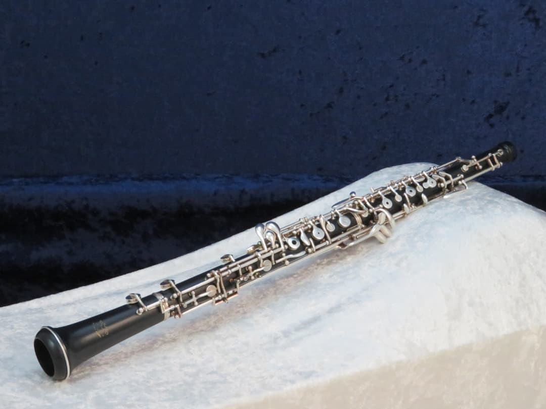 Renard by Fox Artist Model 330 Plastic Oboe Serial #4675