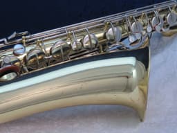 Check price and if here Bundy Baritone Saxophone Serial #529443 Check price and if here Bundy Baritone Saxophone Serial #529443