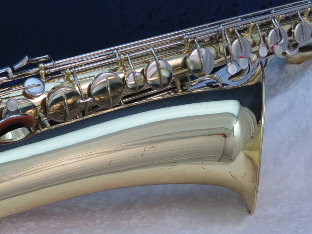 Check price and if here Bundy Baritone Saxophone Serial #529443