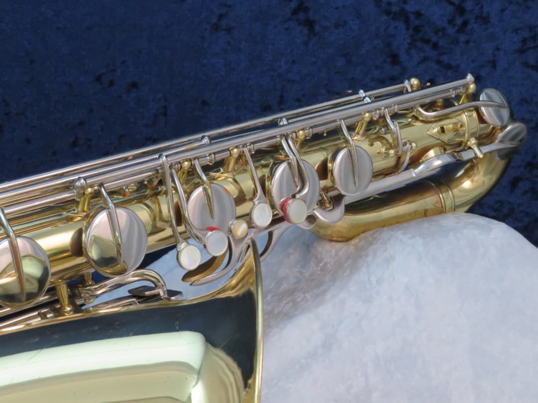 Check price and if here Bundy Baritone Saxophone Serial #529443
