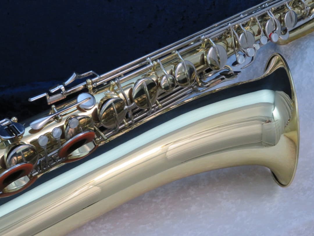 Bundy Baritone Saxophone Serial #486351 Bundy Baritone Saxophone Serial #486351
