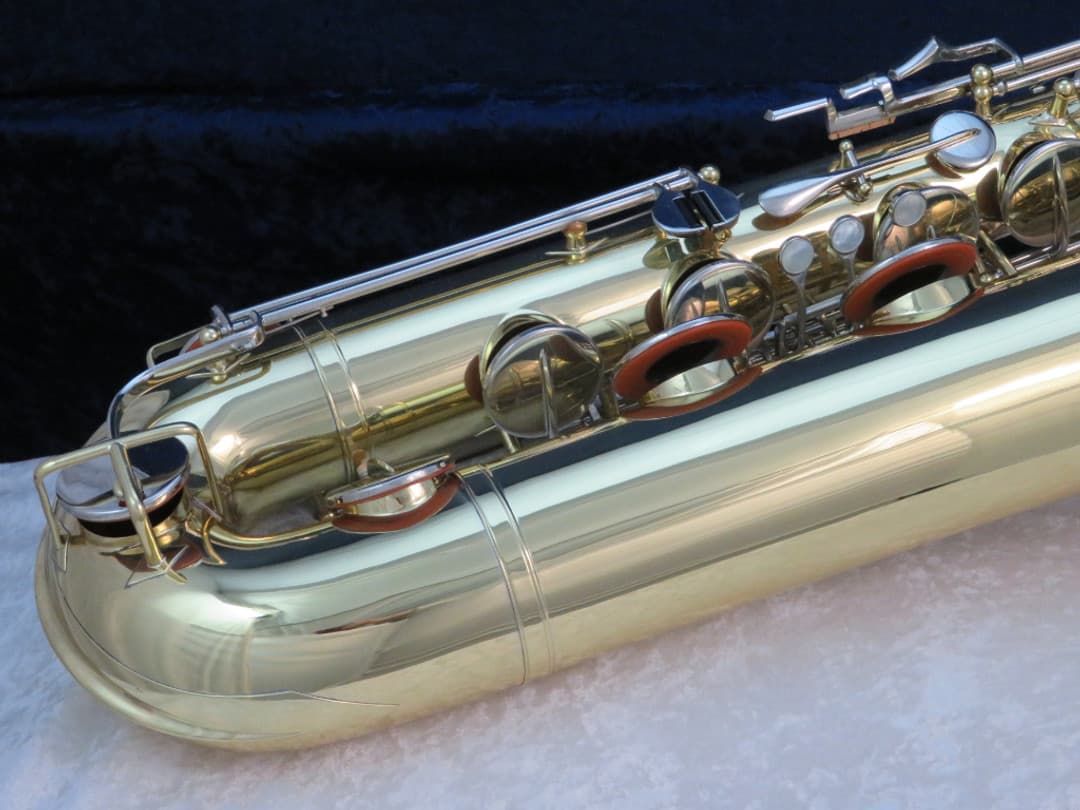 Bundy Baritone Saxophone Serial #486351
