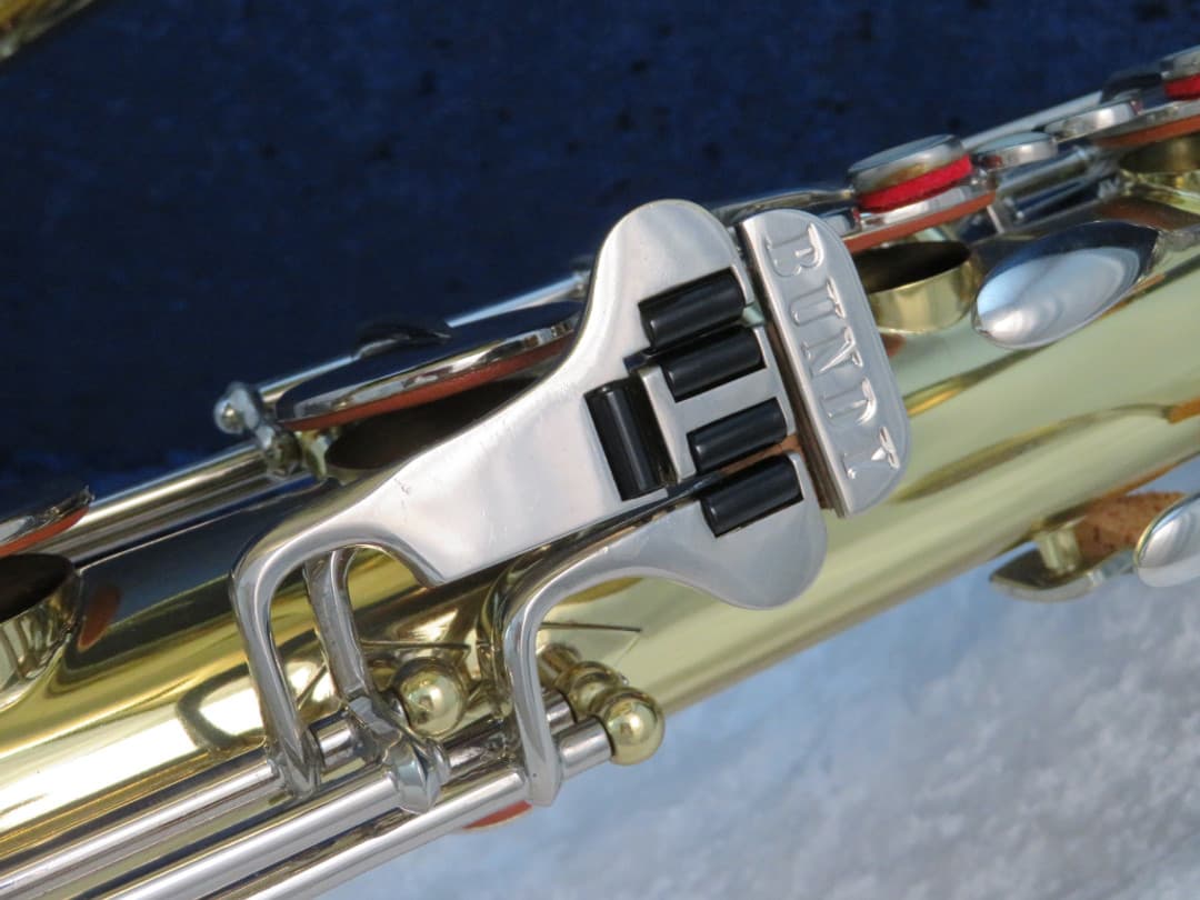 Bundy Baritone Saxophone Serial #486351