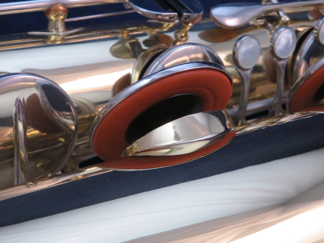 Bundy Baritone Saxophone Serial #486351