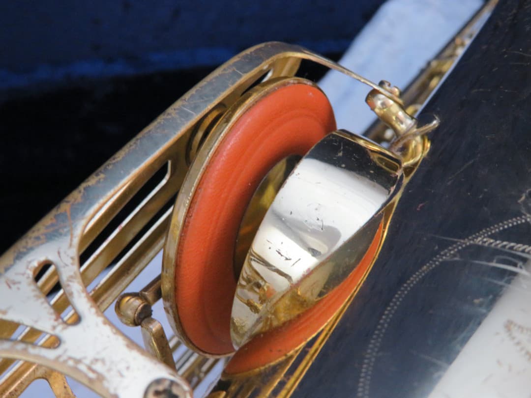 Yamaha YBS-61 Baritone Saxophone Serial #7914