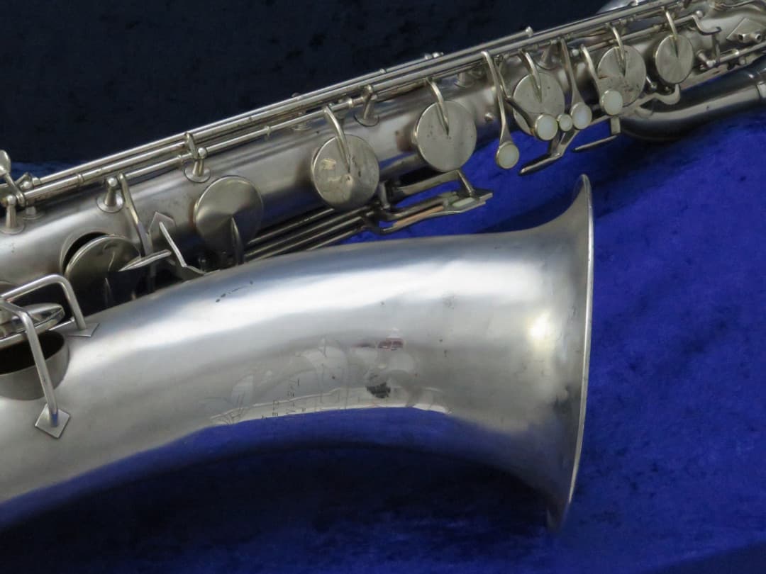 King Zephyr Silver Baritone Saxophone 1960 Serial #402656 King Zephyr Silver Baritone Saxophone 1960 Serial #402656
