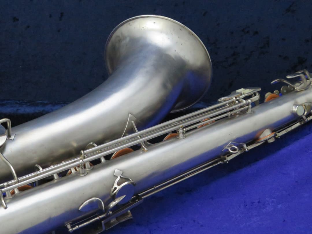 King Zephyr Silver Baritone Saxophone 1960 Serial #402656 King Zephyr Silver Baritone Saxophone 1960 Serial #402656