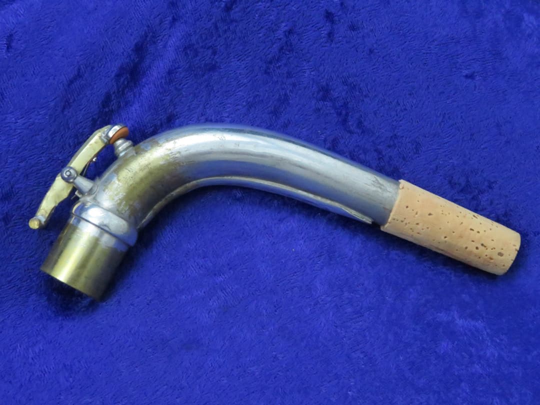 King Zephyr Silver Baritone Saxophone 1960 Serial #402656 King Zephyr Silver Baritone Saxophone 1960 Serial #402656