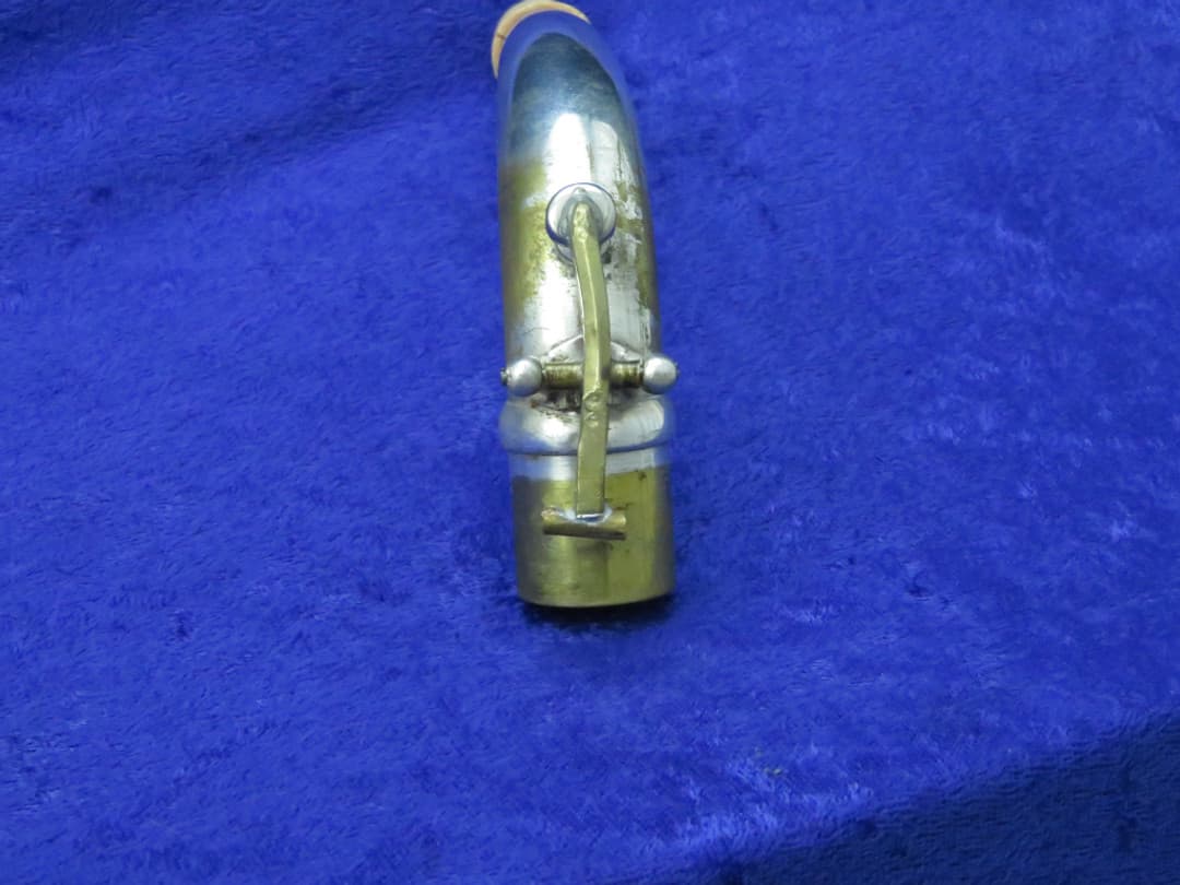 King Zephyr Silver Baritone Saxophone 1960 Serial #402656 King Zephyr Silver Baritone Saxophone 1960 Serial #402656