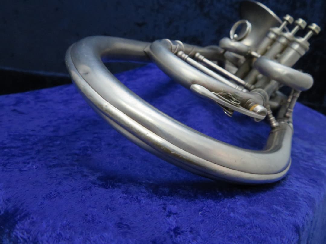 King 3 Valve Bell Front Silver Trombonium 1960's Serial #452838