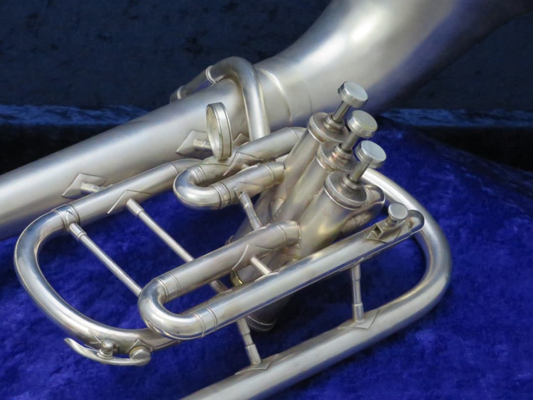 Conn 3 Valve F Bell Front Silver Alto Horn 1968 Serial #L28937