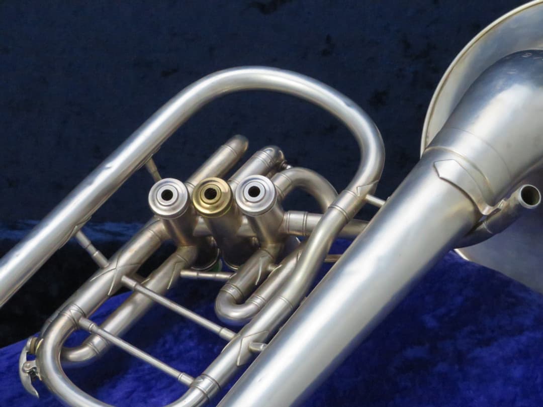 Conn 3 Valve F Bell Front Silver Alto Horn 1968 Serial #L28937
