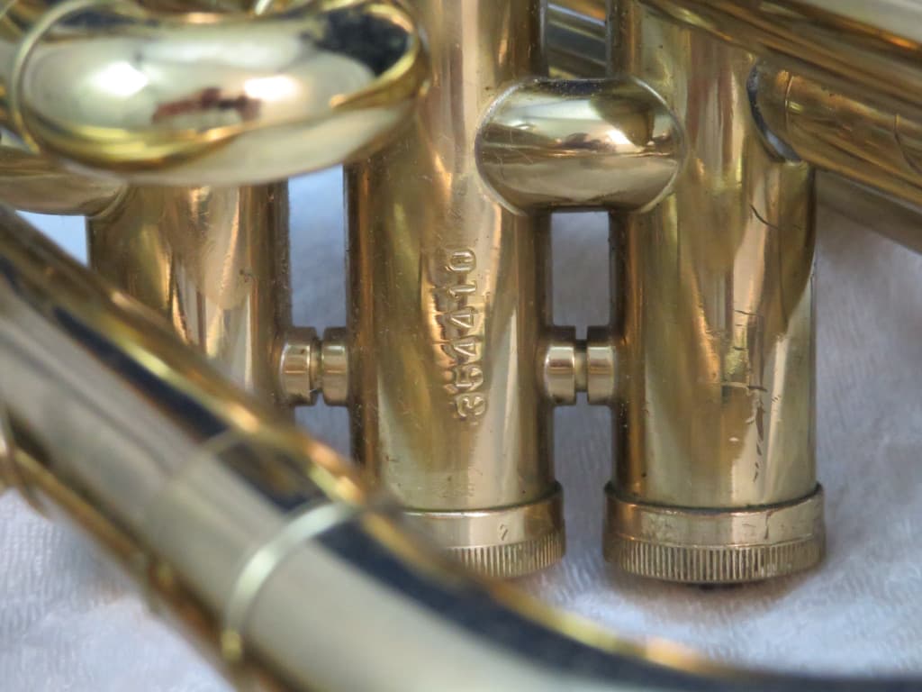Holton Collegiate 3 Valve F Bell Front Alto Horn 1962 Serial #354410