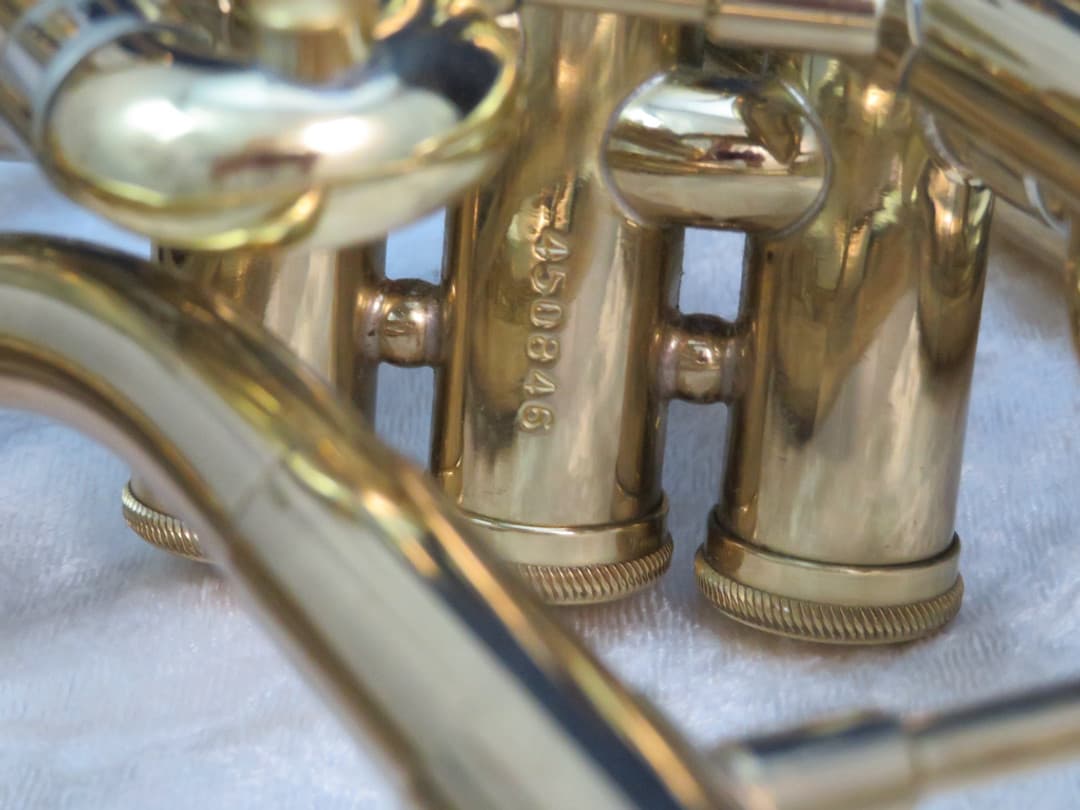 Olds Ambassador 3 Valve F Bell Front Alto Horn 1960's Serial #450846