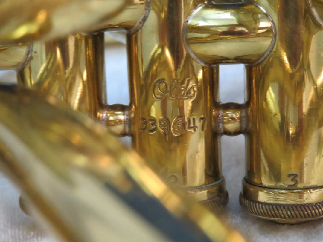 Olds Ambassador 3 Valve F Bell Front Alto Horn 1960's Serial #339647