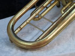 Holton Collegiate 3 Valve F Bell Front Alto Horn 1964 Serial #377522 Holton Collegiate 3 Valve F Bell Front Alto Horn 1964 Serial #377522