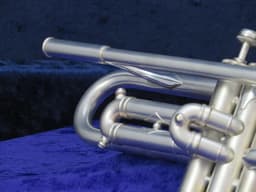 Unmarked Silver Trumpet Serial #5940 Unmarked Silver Trumpet Serial #5940